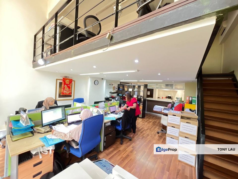 Freehold Renovated and Fully Furnished SOHO Empire Subang SOHO (One Soho), Subang Jaya, Selangor, Subang Jaya