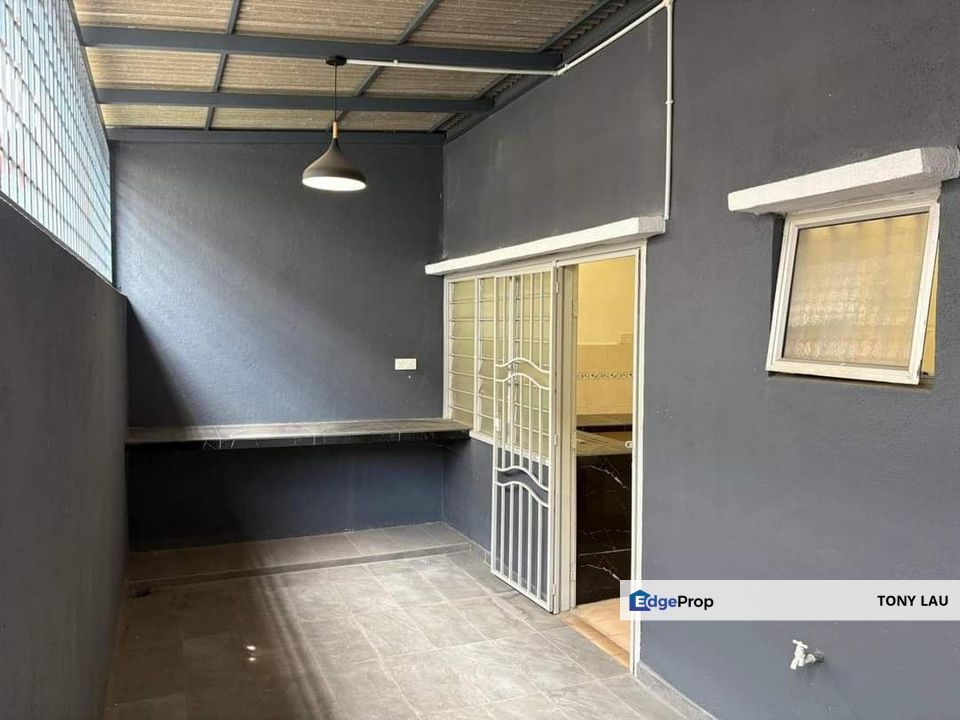 Freehold Double-Storey Terrace for Sale @ Bandar Puteri Klang, Selangor, Klang