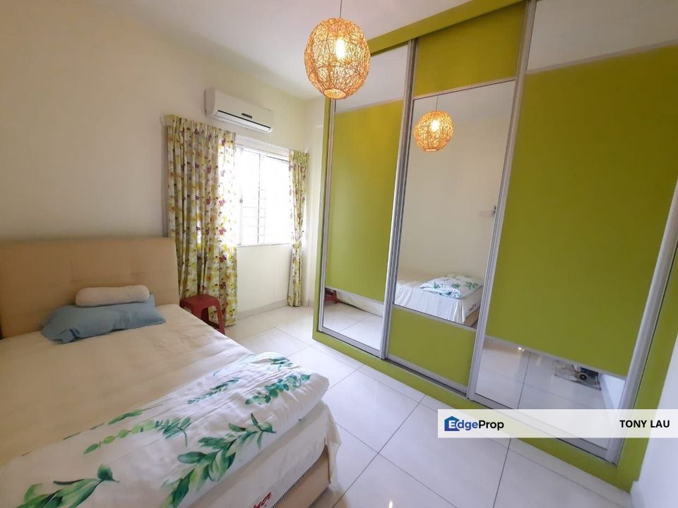 Renovated Freehold Unit in ELAEIS 1, Bukit Jelutong, Selangor, Selangor, Bukit Jelutong