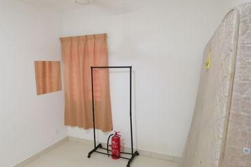 De Bayu Apartment @ Setia Alam