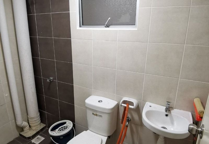 De Bayu Apartment @ Setia Alam