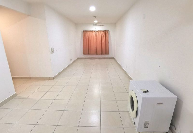 De Bayu Apartment @ Setia Alam