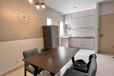 De Bayu Apartment @ Setia Alam