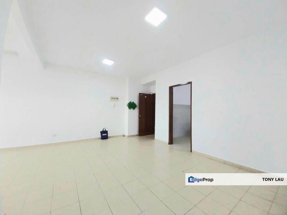 E-Mas Villa Apartment, Taman Mawar, Bandar Baru Salak Tinggi Refurbished & Move-in Ready, Selangor, Sepang