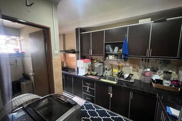 Sri Hijauan, Ukay Perdana