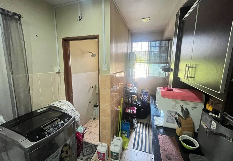 Sri Hijauan, Ukay Perdana