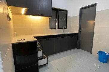 Brunsfield Service Apartment