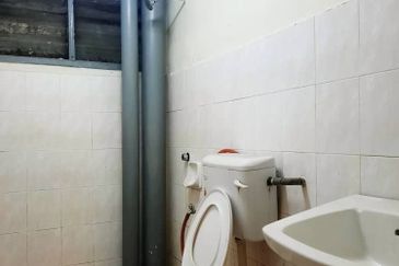 Idaman Sutera Condominium