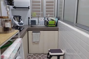 De Bayu Apartment @ Setia Alam