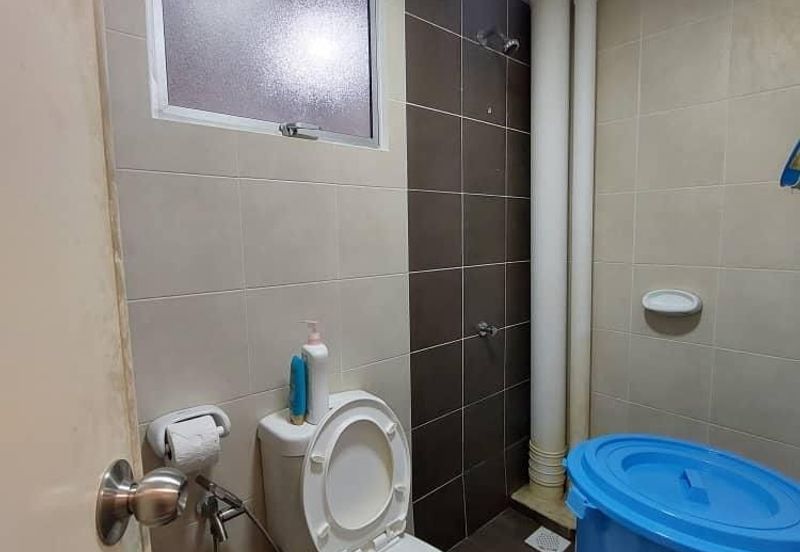 De Bayu Apartment @ Setia Alam