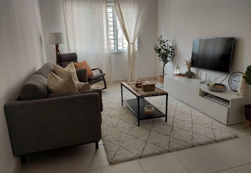 De Bayu Apartment @ Setia Alam