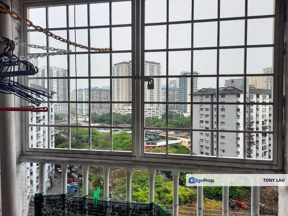 For Sale: Teratai Mewah Apartment Block 4, Setapak with covered parking , Kuala Lumpur, Setapak