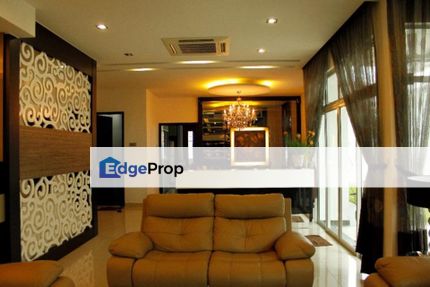 Taman Ponderosa - Semi D - Renovated Unit - 4 + 1 Bed - Fully Furnished, Johor, Johor Bahru