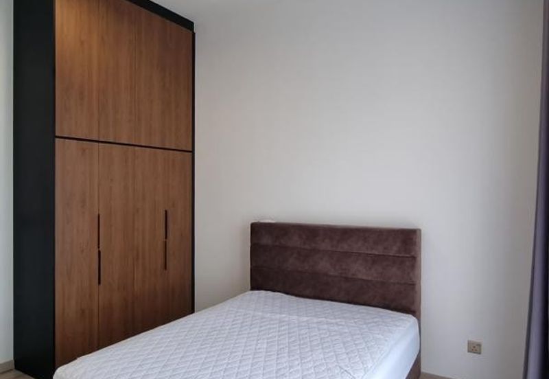 Par 3 Condo & Condo Villa