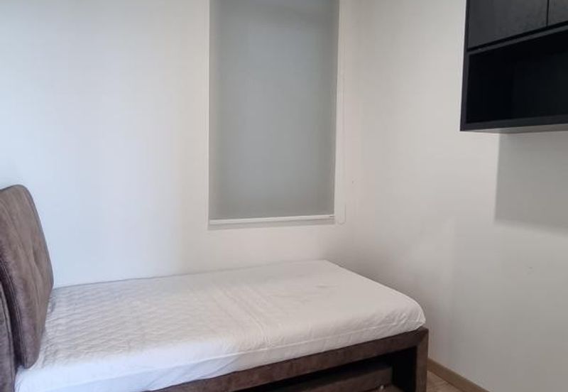 Par 3 Condo & Condo Villa