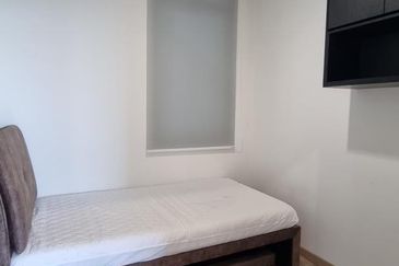 Par 3 Condo & Condo Villa