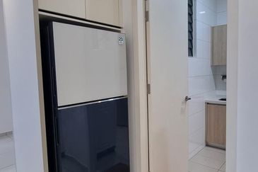 Par 3 Condo & Condo Villa