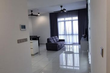 Par 3 Condo & Condo Villa