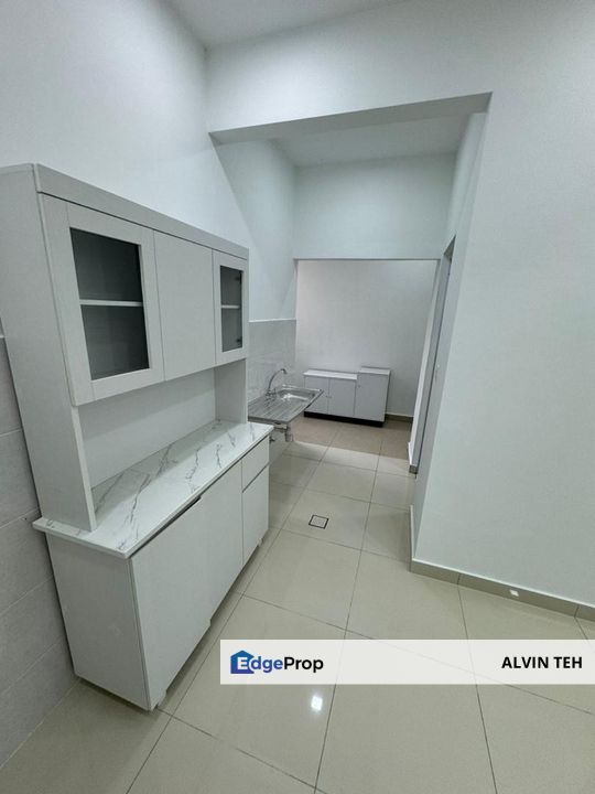 elegan , Selangor, Puchong