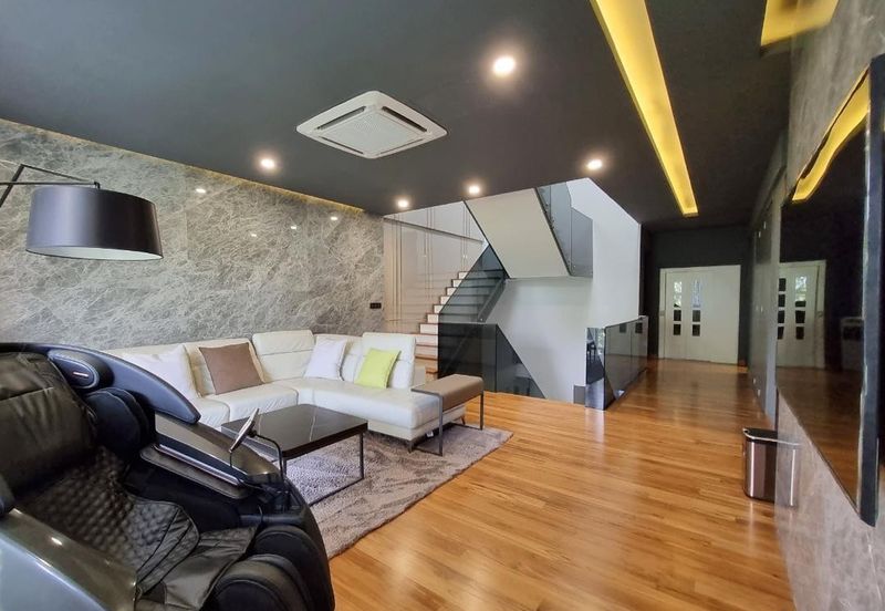 The Mansions @ Parkcity Heights