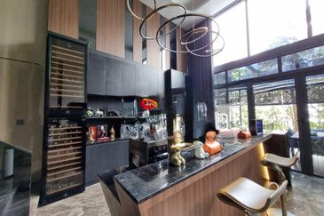 The Mansions @ Parkcity Heights