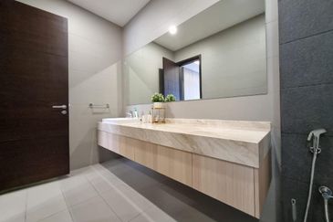 The Mansions @ Parkcity Heights