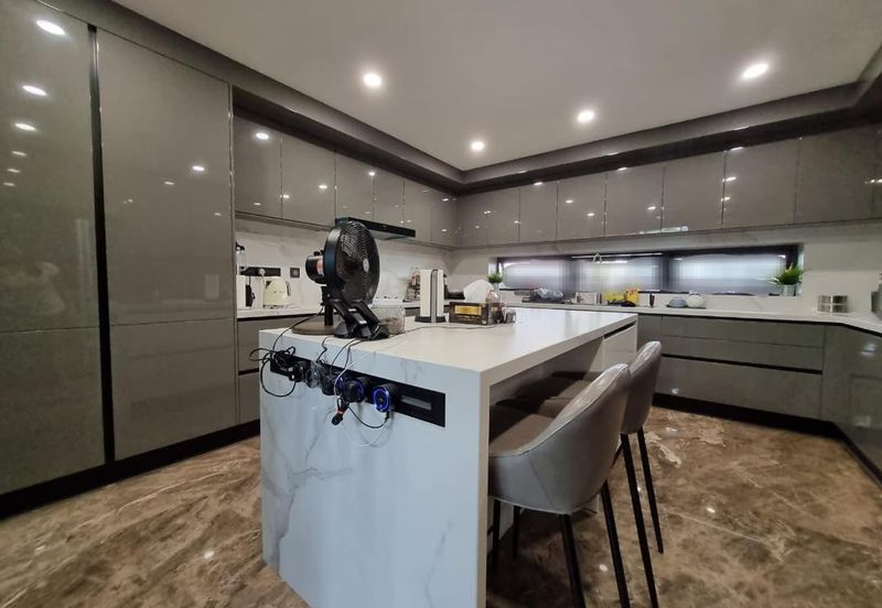 The Mansions @ Parkcity Heights