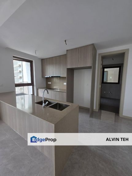Park Place Desa Parkcity Condominium Partly Furnished For Sale, Kuala Lumpur, Desa Parkcity