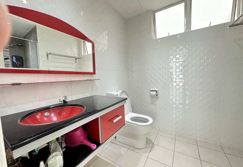 The Zest @ Kinrara 9