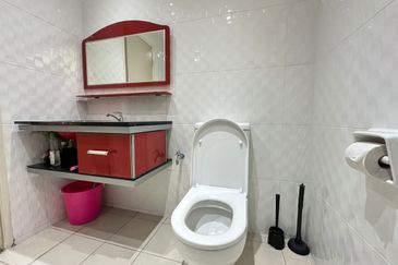 The Zest @ Kinrara 9