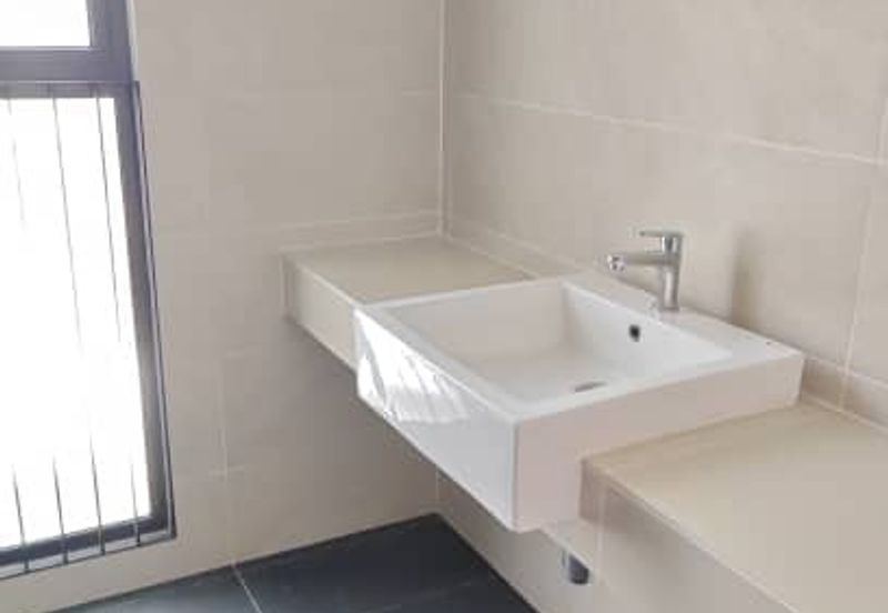 Legasi 2 , Bandar Kinrara