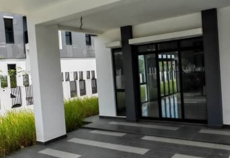 Legasi 2 , Bandar Kinrara