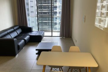 Petalz Residences (Residensi Rimbunan)