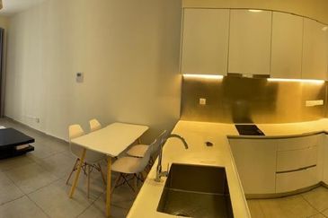 Petalz Residences (Residensi Rimbunan)