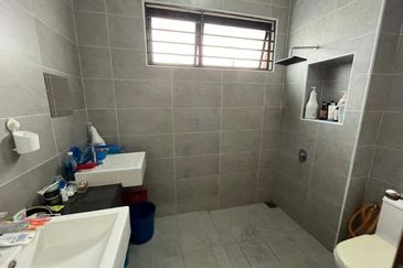 Scarlet @ Bandar Rimbayu