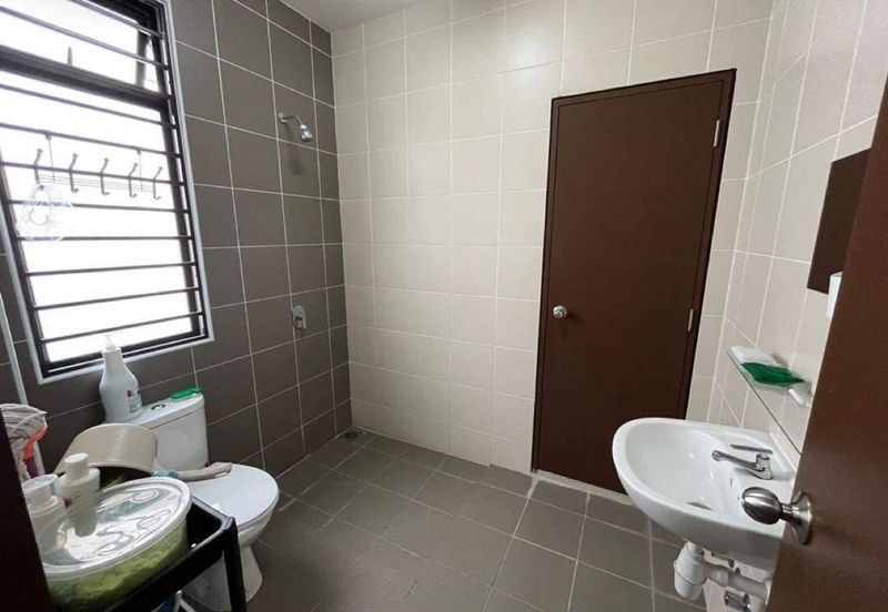 Scarlet @ Bandar Rimbayu