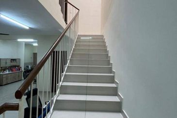 Scarlet @ Bandar Rimbayu