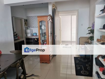 Partly Furnished in The Zest Residence Bandar Kinrara BK9 for rent , Selangor, Bandar Kinrara Puchong