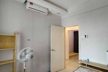 The Zest @ Kinrara 9