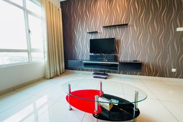 La Thea Residences @ 16 Sierra