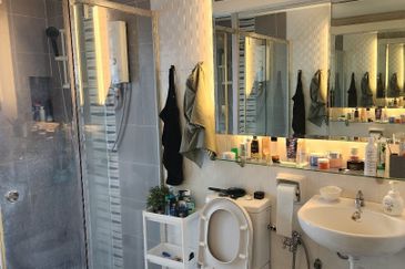 The Zest @ Kinrara 9