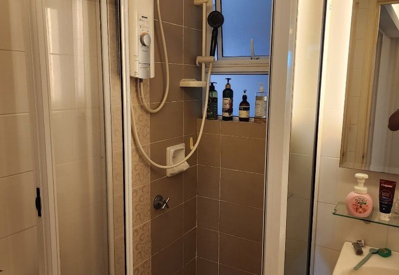 The Zest @ Kinrara 9