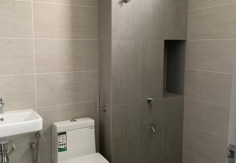 Legasi 2 , Bandar Kinrara