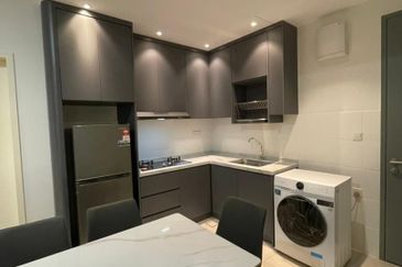 Meta Residence @ Meta City