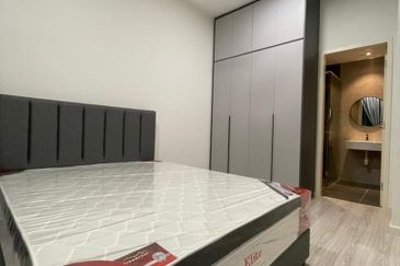 Meta Residence @ Meta City