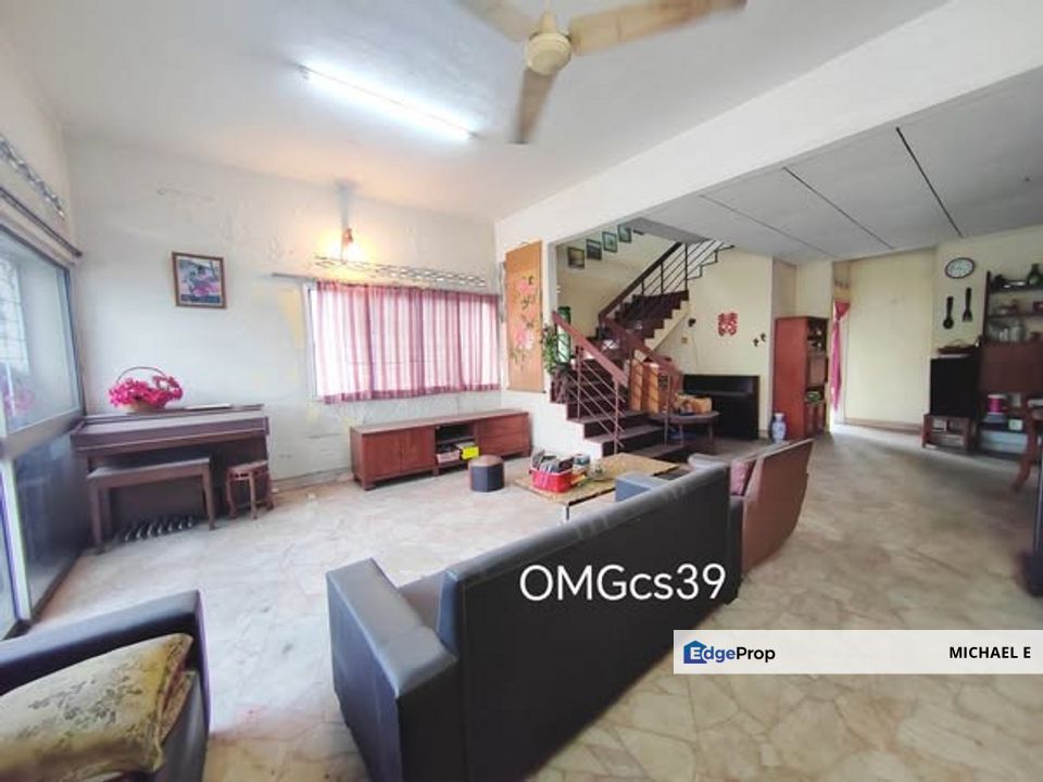Limited UNit Taman Chi LIung Klang Double Storey Corner Good Move In ...