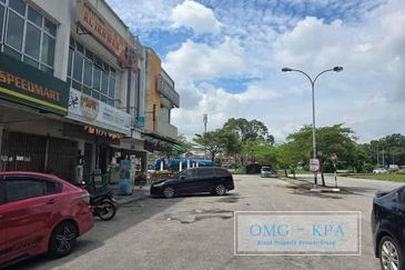 Taman Teluk Gedung Indah