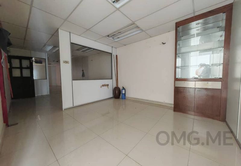 Bayu Tinggi Commercial Centre -Taipan