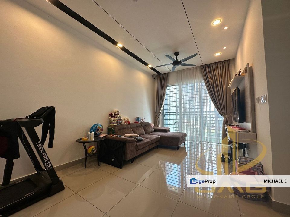 Gaya Resort Homes Condominium Bukit Rimau Shah Alam Corner Renovated Move In Condition, Selangor, Shah Alam