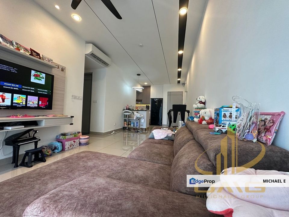 Gaya Resort Homes Condominium Bukit Rimau Shah Alam Corner Renovated Move In Condition, Selangor, Shah Alam